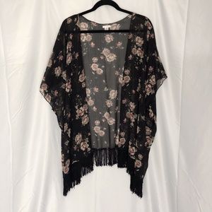 Black Floral Short Sleeve Kimono